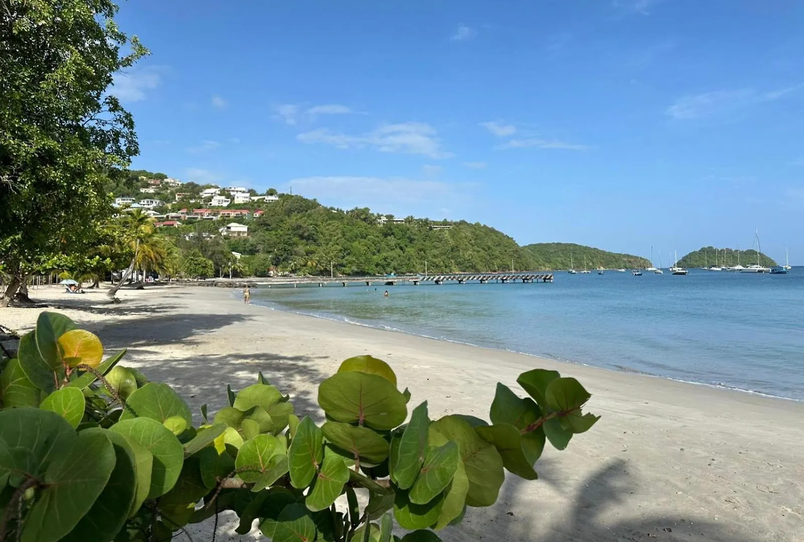 T2 Duplex Climatise Avec Piscine - Plage Anse A L'Ane 레트루아질레 아파트